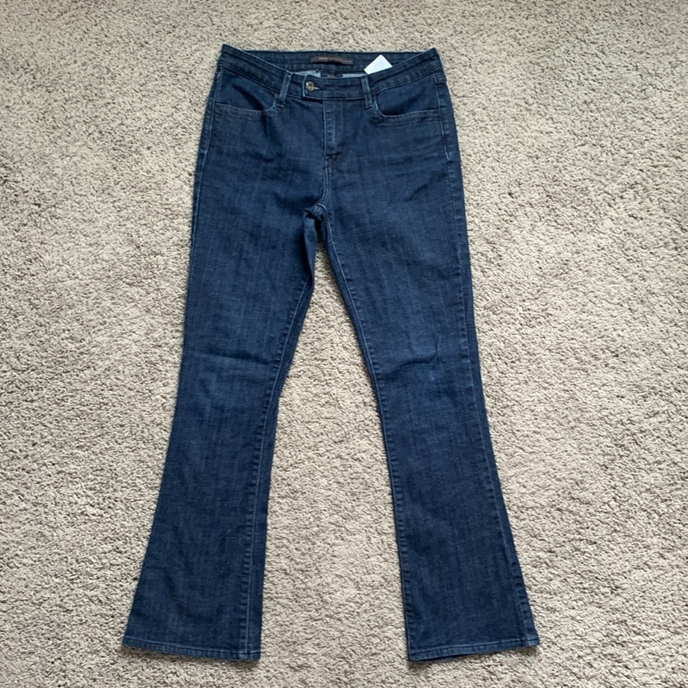 Levi’s Mid Rise Skinny Boot - Picture 6 of 16
